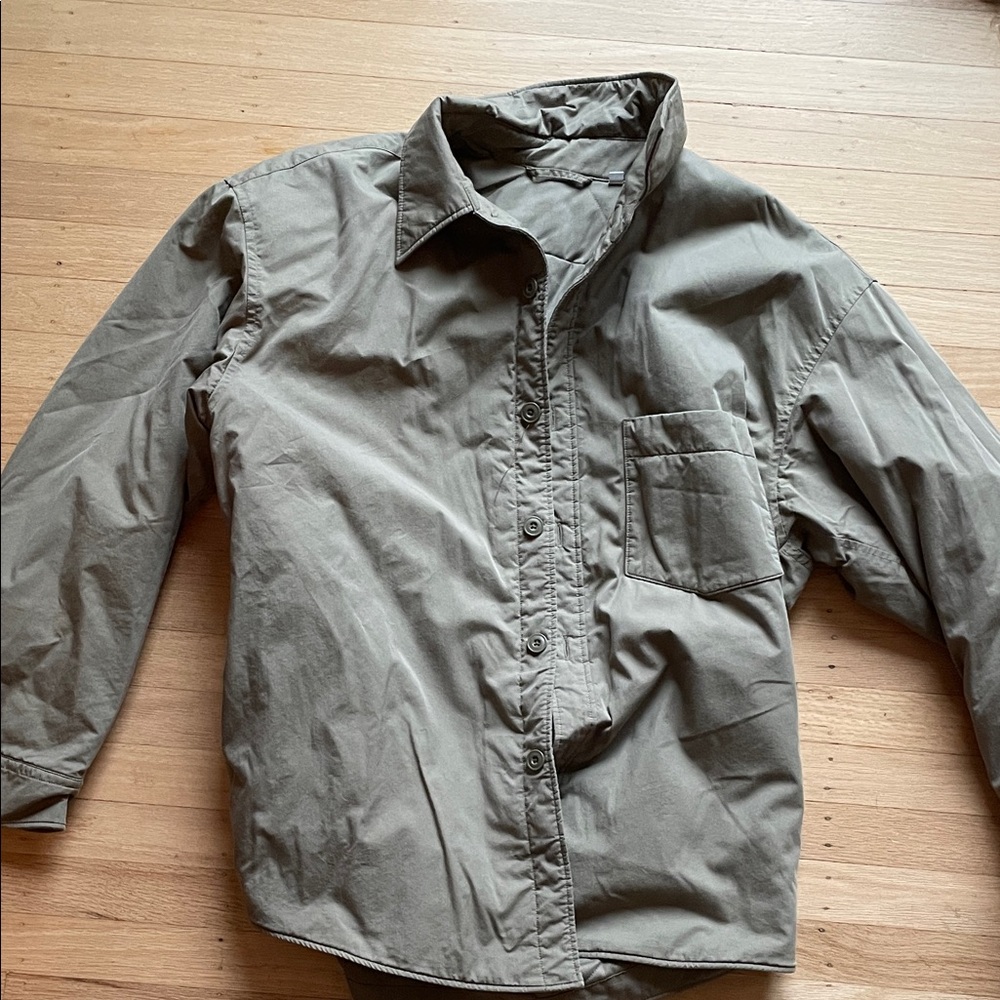 Uniqlo Men's Lightweight Gray Shirt Jacket